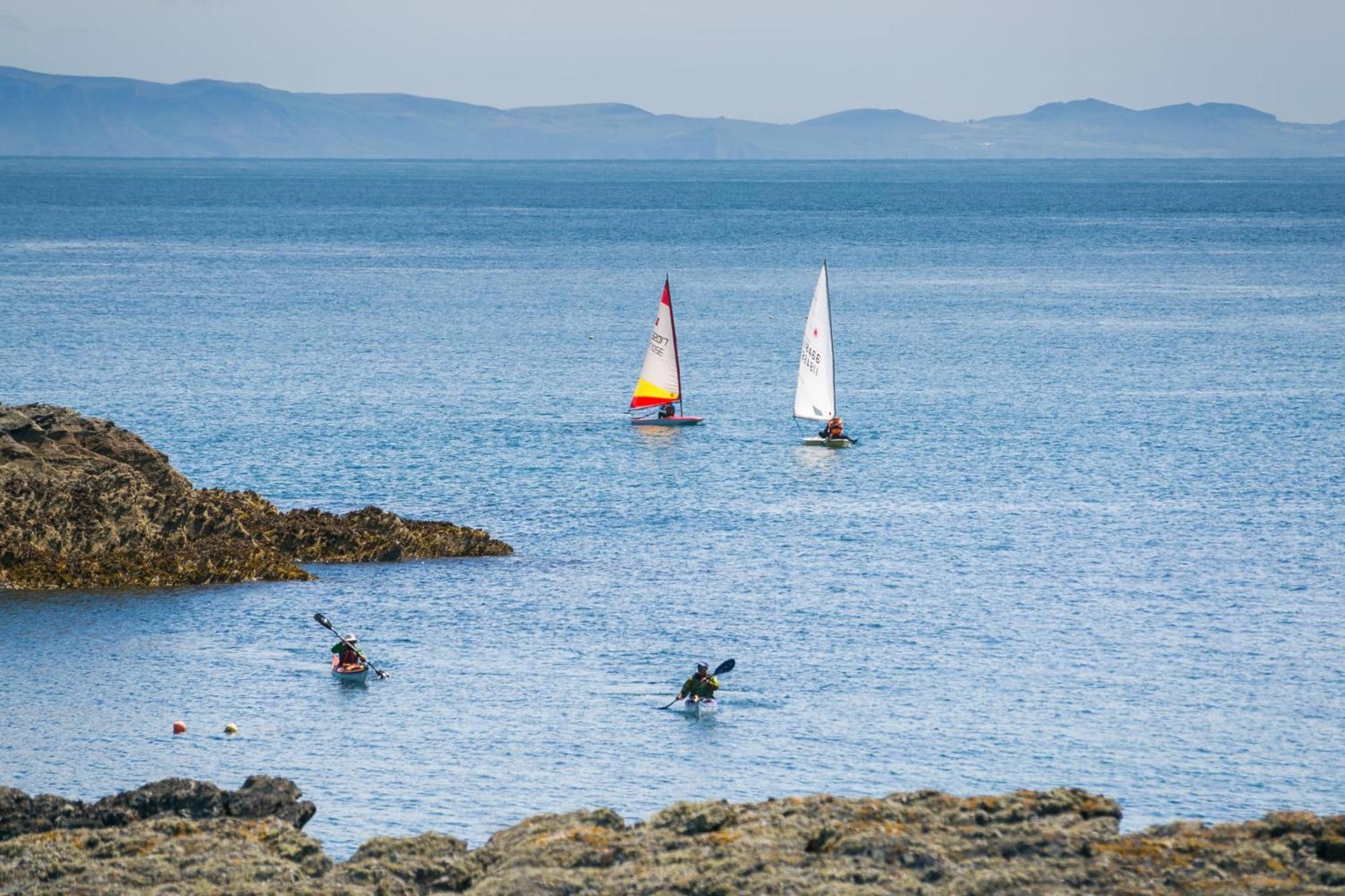 Rhoscolyn Pen Y Graigヴィラ エクステリア 写真