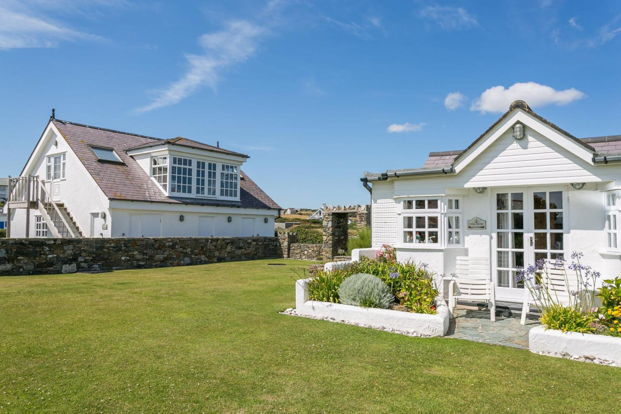 Rhoscolyn Pen Y Graigヴィラ エクステリア 写真