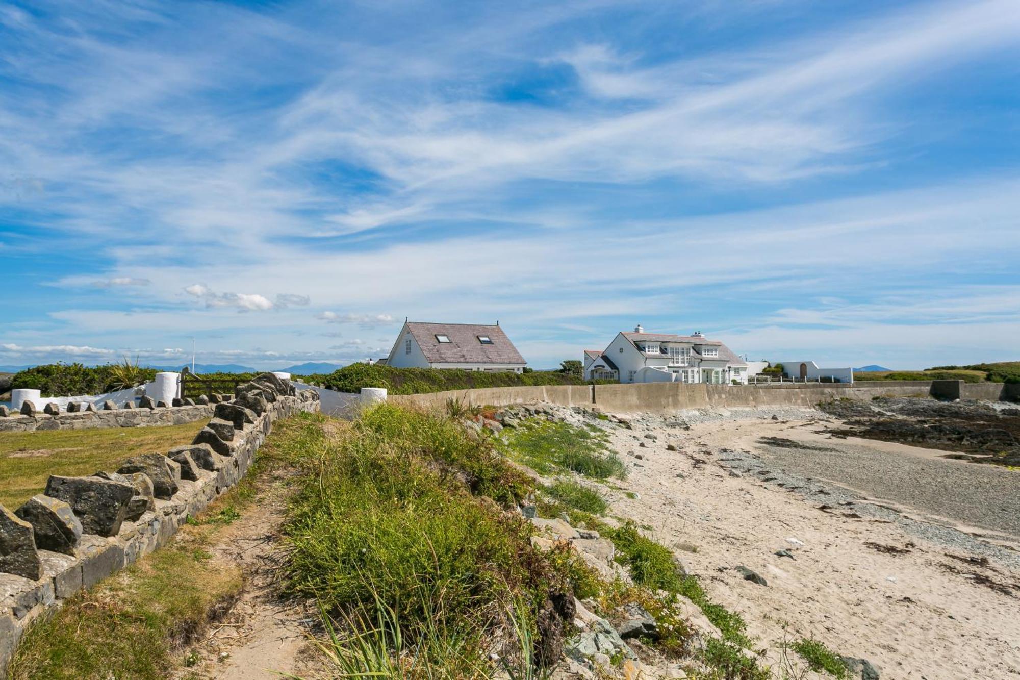 Rhoscolyn Pen Y Graigヴィラ エクステリア 写真