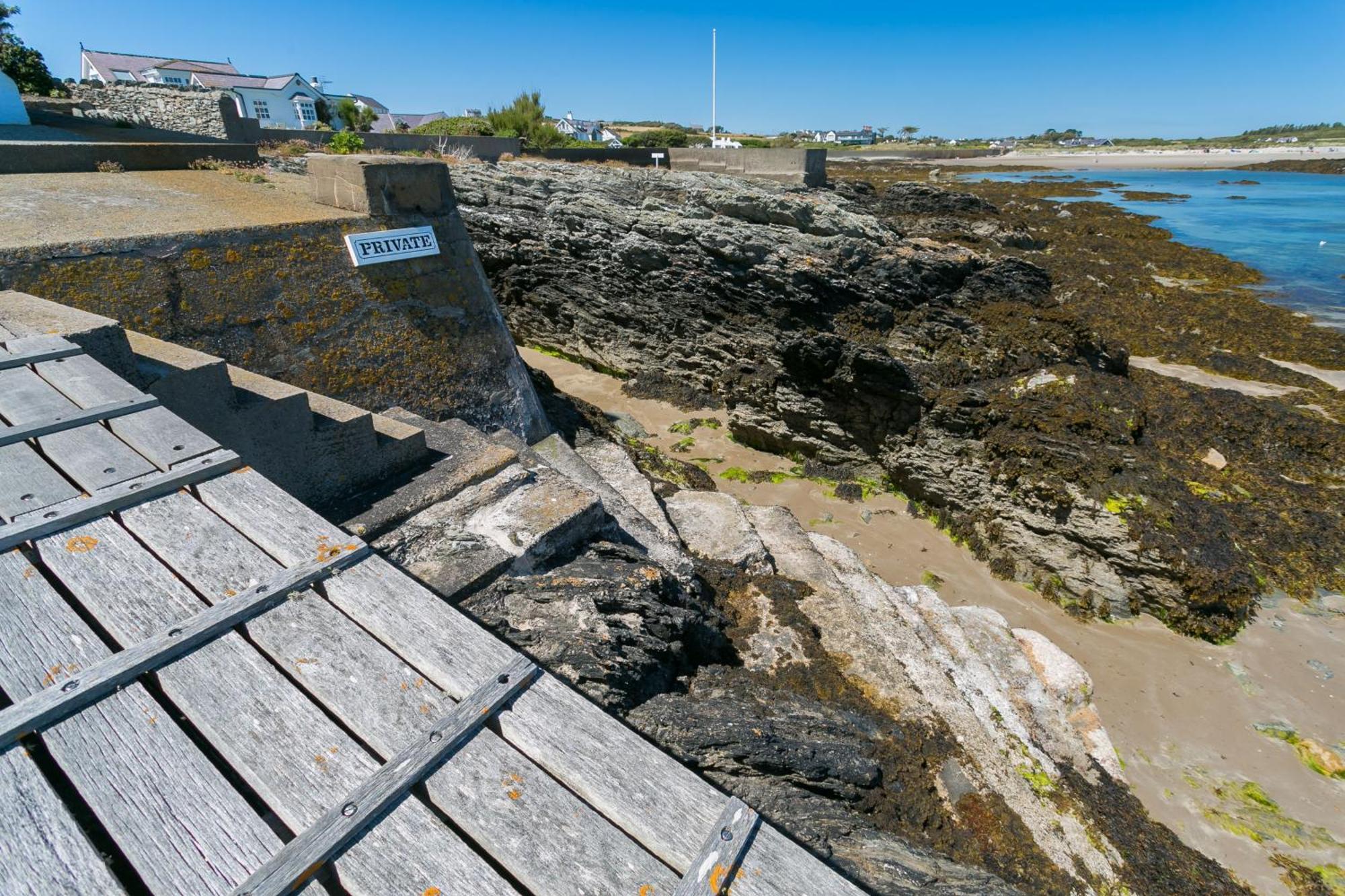 Rhoscolyn Pen Y Graigヴィラ エクステリア 写真
