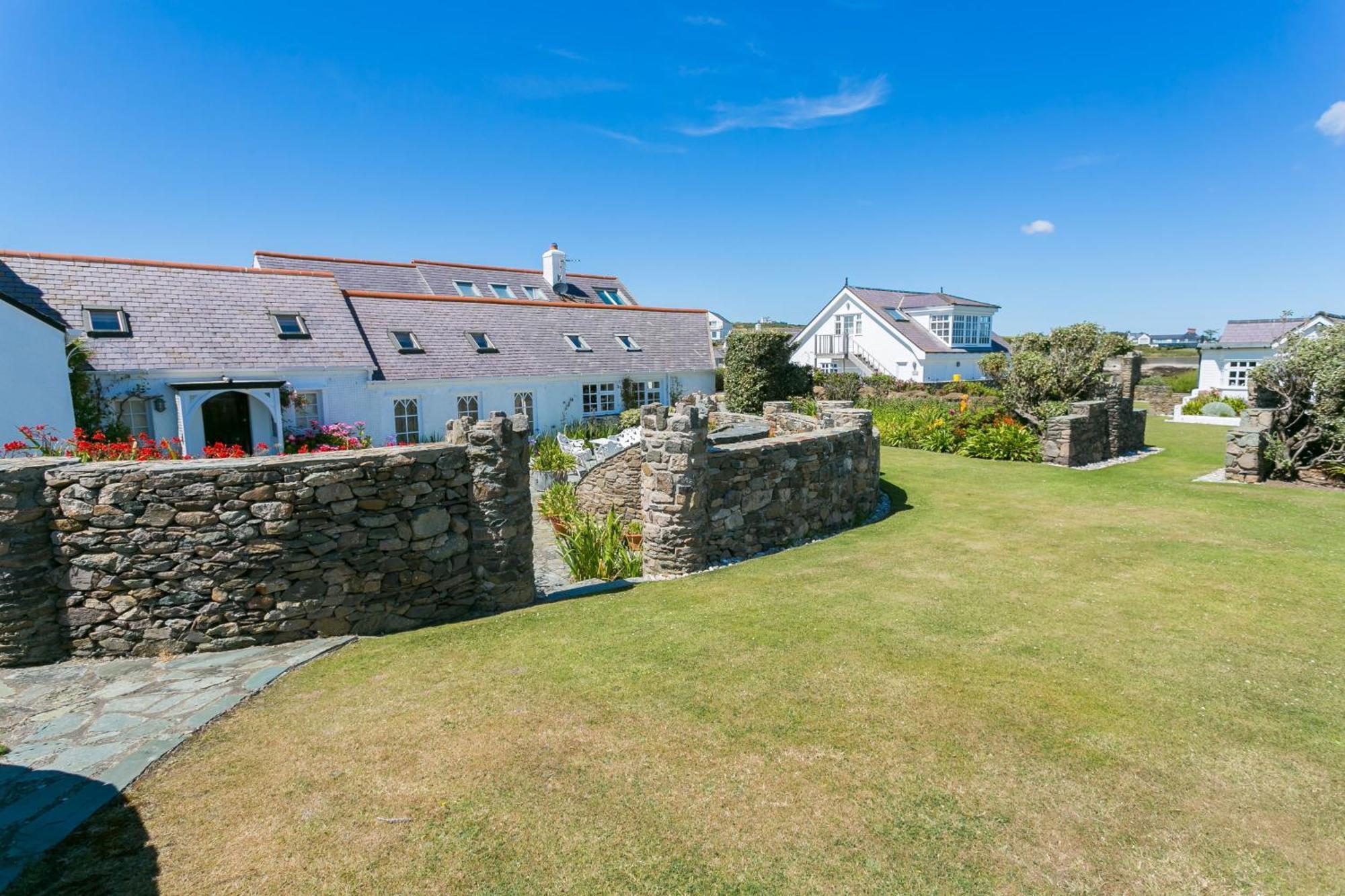 Rhoscolyn Pen Y Graigヴィラ エクステリア 写真